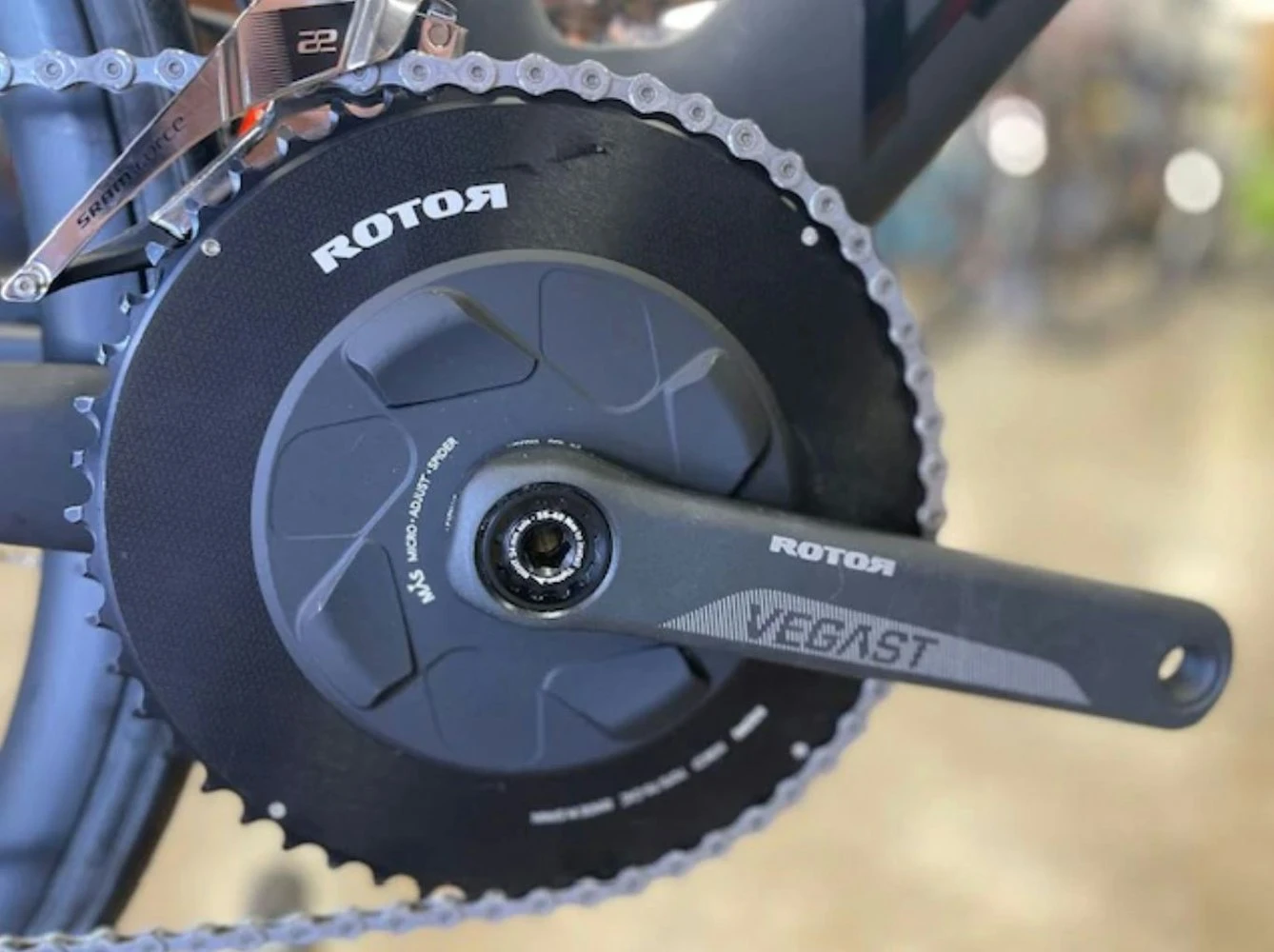 Argon 18 E-117 Tri Disc Sram Force 22 - Black/Black 2022 - Image 2