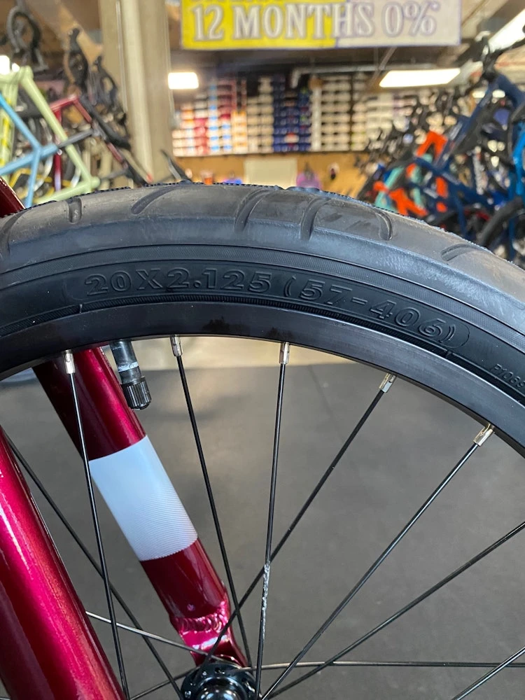 Batch Bicycles Batch 20" Kids Bicycle Gloss Deep Orchid 2022 - Image 8