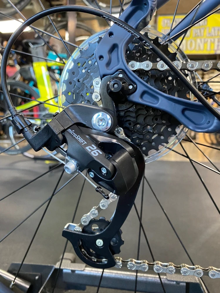 Fuji Absolute 1.9 Step Thru Satin Slate 2022 - Image 10