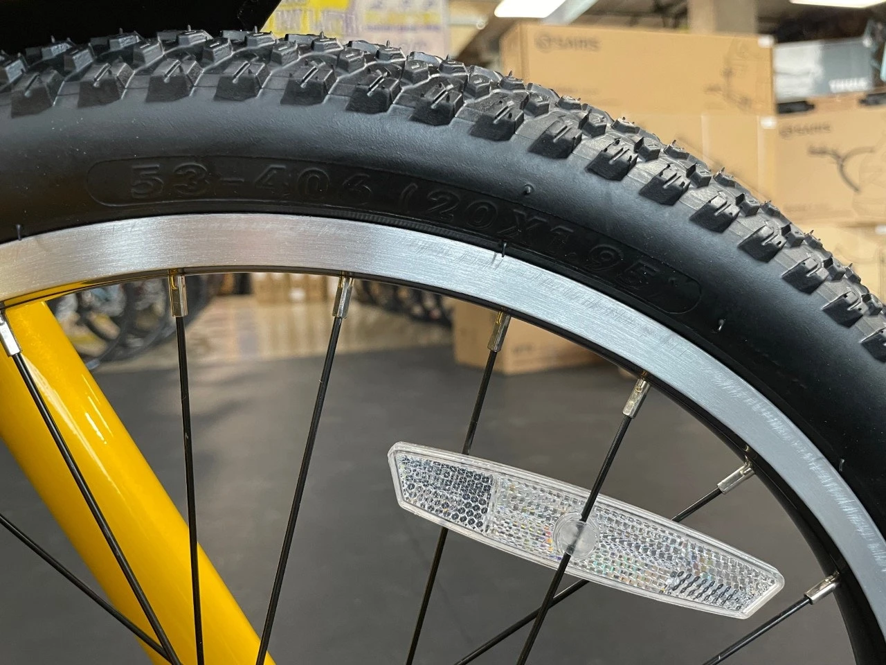 GT Siren 20" Kids Bike Yellow 2022 - Image 8