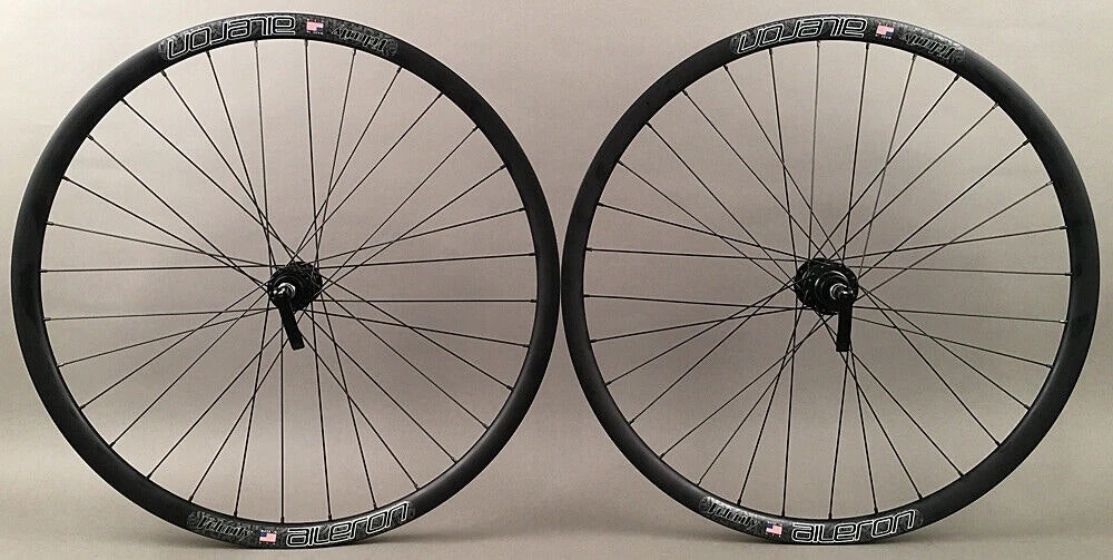Velocity Aileron 700c Gravel CX Bike Wheels Tubeless Quick Release & Thru Axle