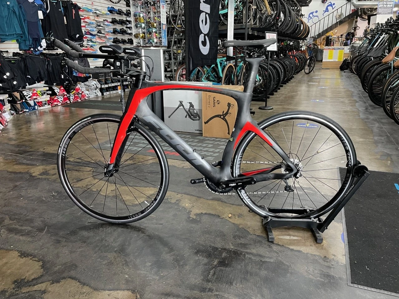 Fuji Norcom 2.3 Shimano 105 11 Speed - Carbon/Red 2020 - Image 3