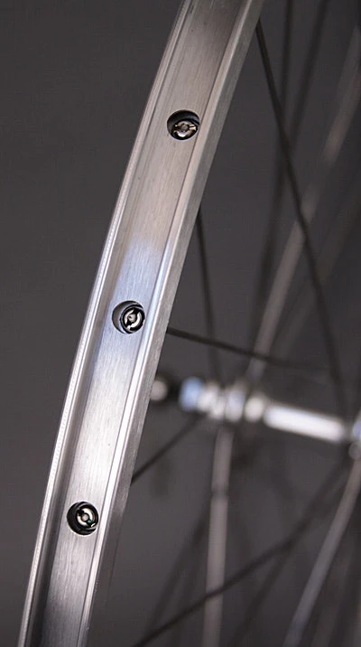 Sun Rims Sun M13 Silver 700c Sealed Bearing Road Bike Wheels 126mm Fits Vintage Bikes - Image 7