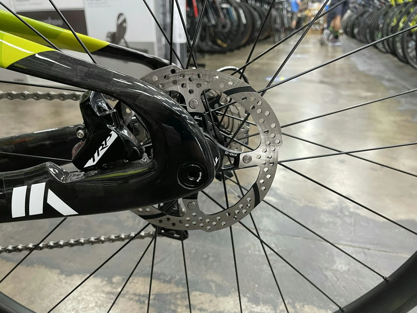 Felt IA Advanced 105 - Chartreuse Geo 2022 - Image 11