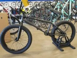 Kink Curb 20 Matte Brushed Silver 2022