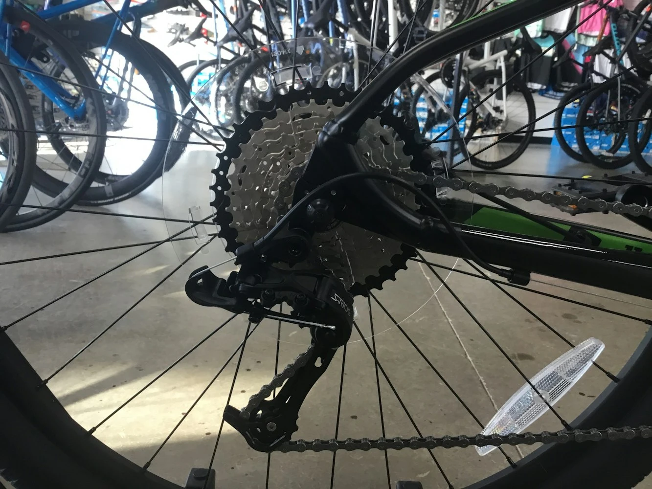 Elevn E11even M1 1x10 Mountain Bike - Image 3