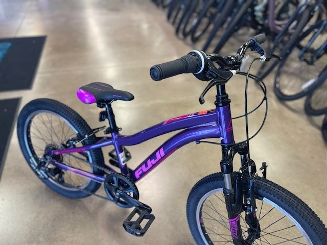 Fuji Dynamite 20" Purple Unisex 2023 - Image 6