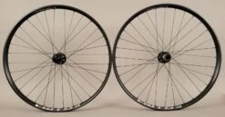 WTB KOM Trail I29 27.5" 650b GRAVEL Bike Wheelset Novatec Hubs 12X100 12X142