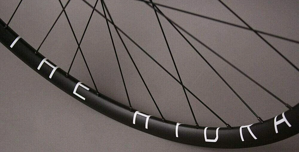 H Plus Son HYDRA BLACK 32H FORMULA TRACK HUBS FIXED GEAR WHEELS DT Competition - Image 3