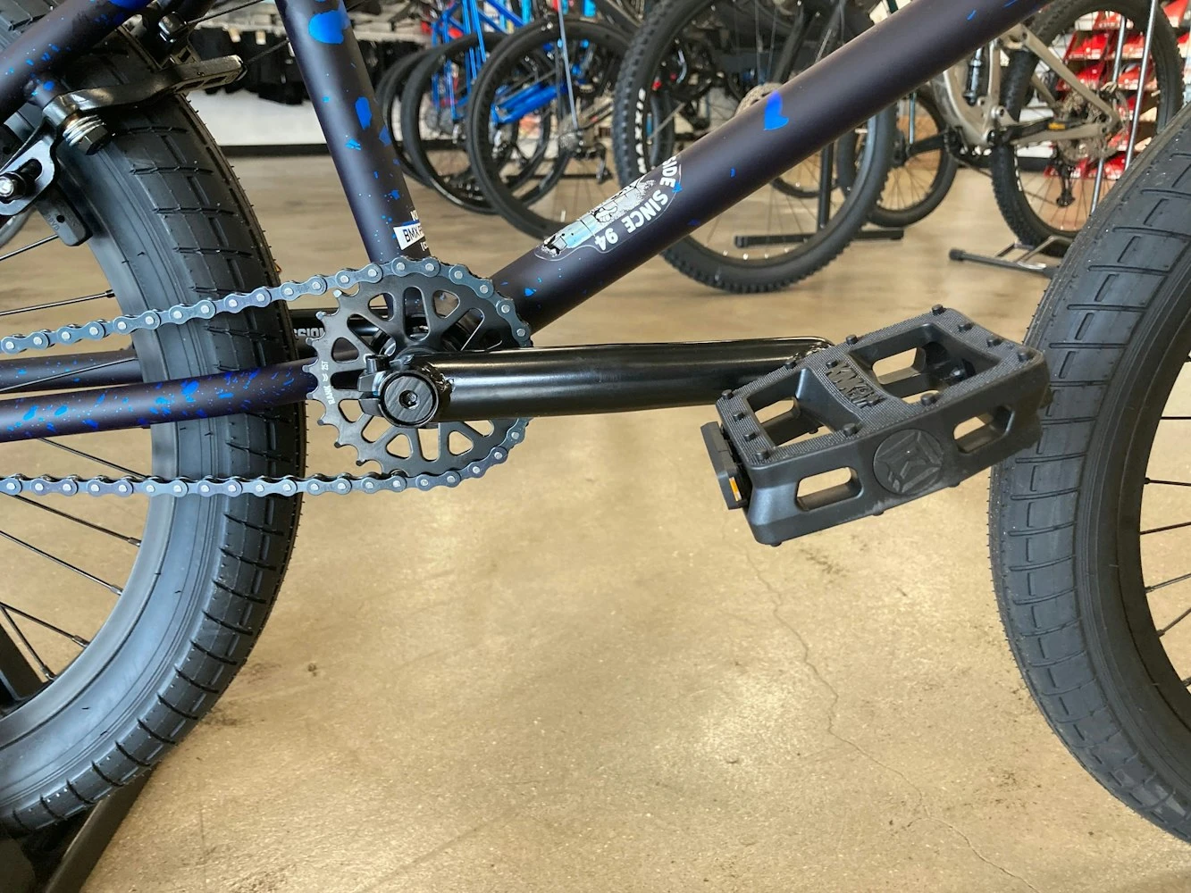 Kink Curb -Matte Blood Blue -2022 - 20" - Image 2