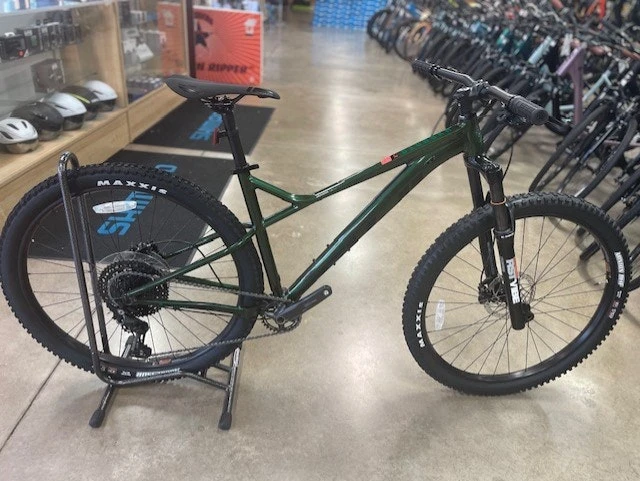 Fuji Bighorn 1.5 29er Shimano Deore 1 X 11 Speed - Deep Forest Green - Image 7