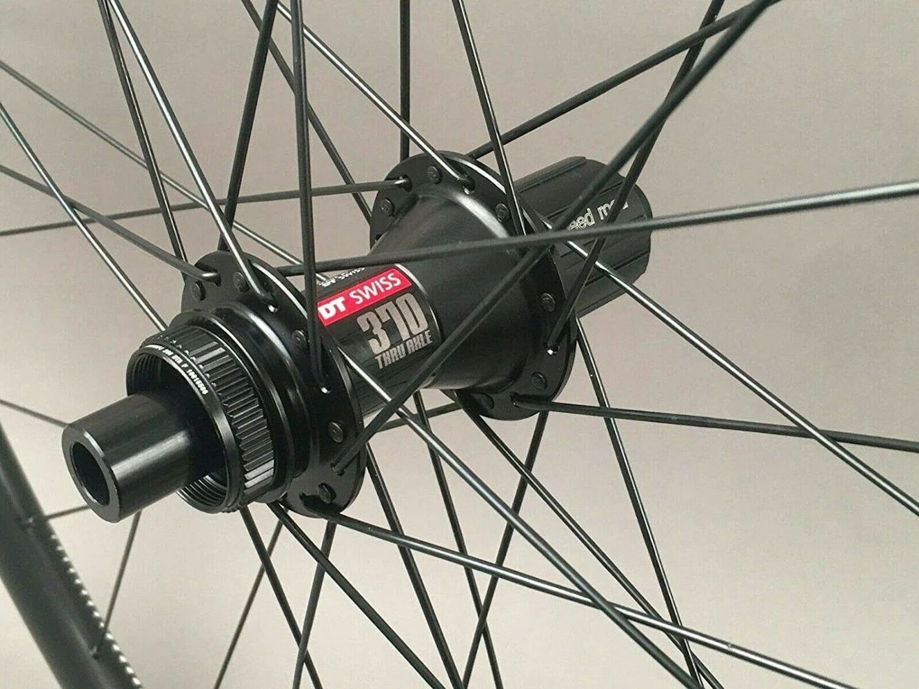 Dt-swiss DT Swiss DT R500 Road Disc Gravel Bike 700c Wheelset 370 Hubs Shimano 8-11 Quick Release - Image 5