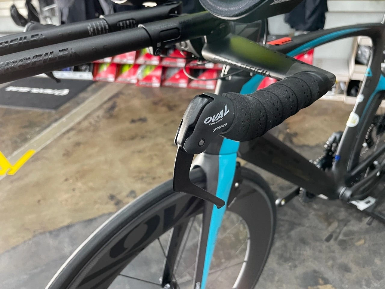 Fuji Norcom Straight 1.3 SRAM Force ETap AXS - Carbon Teal 2020 - Image 7