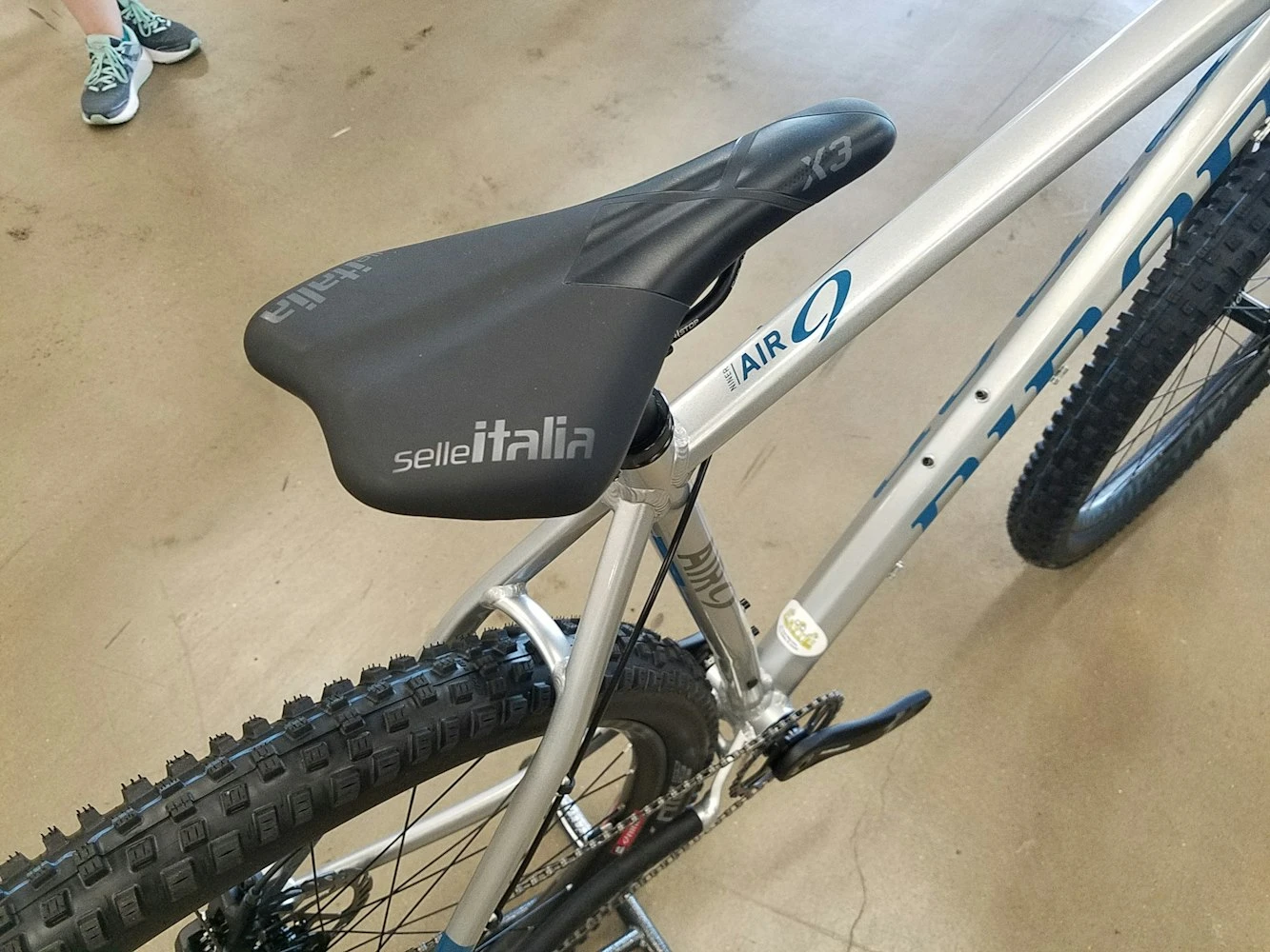 Niner AIR 9 2-STAR SRAM SX Eagle 2022 - Image 11