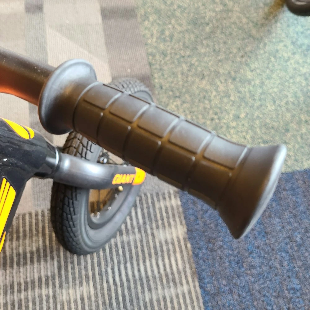 We Ship! Giant Pre Push Bike 2021 - Image 15